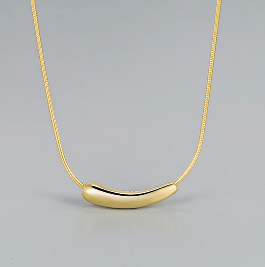 collar gota alargada